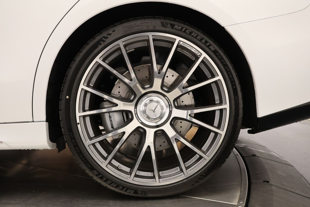Thumbnail: 2026 Mercedes-Benz E-Class - 13