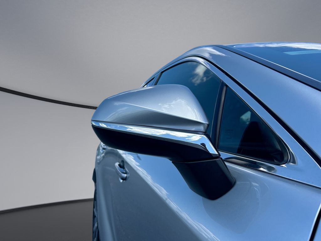 Thumbnail: 2025 Lexus RX - 32