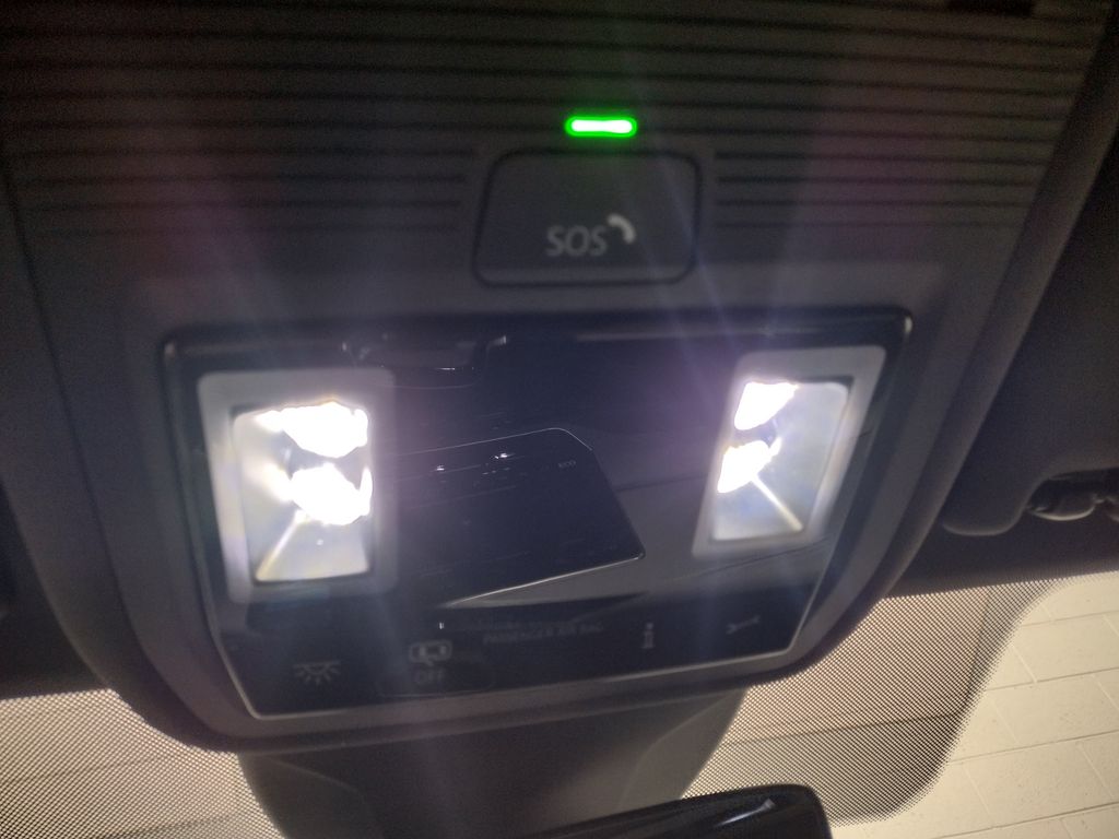 2025 Volkswagen ID.4 Pro