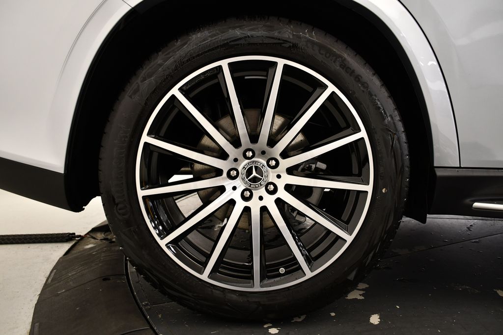 Thumbnail: 2025 Mercedes-Benz GLS - 15