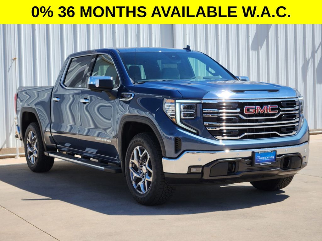 2024 GMC Sierra 1500 SLT 2