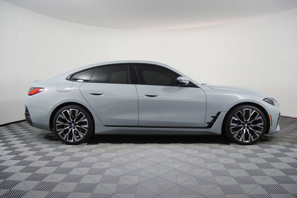 Thumbnail: 2022 BMW 4 Series - 2