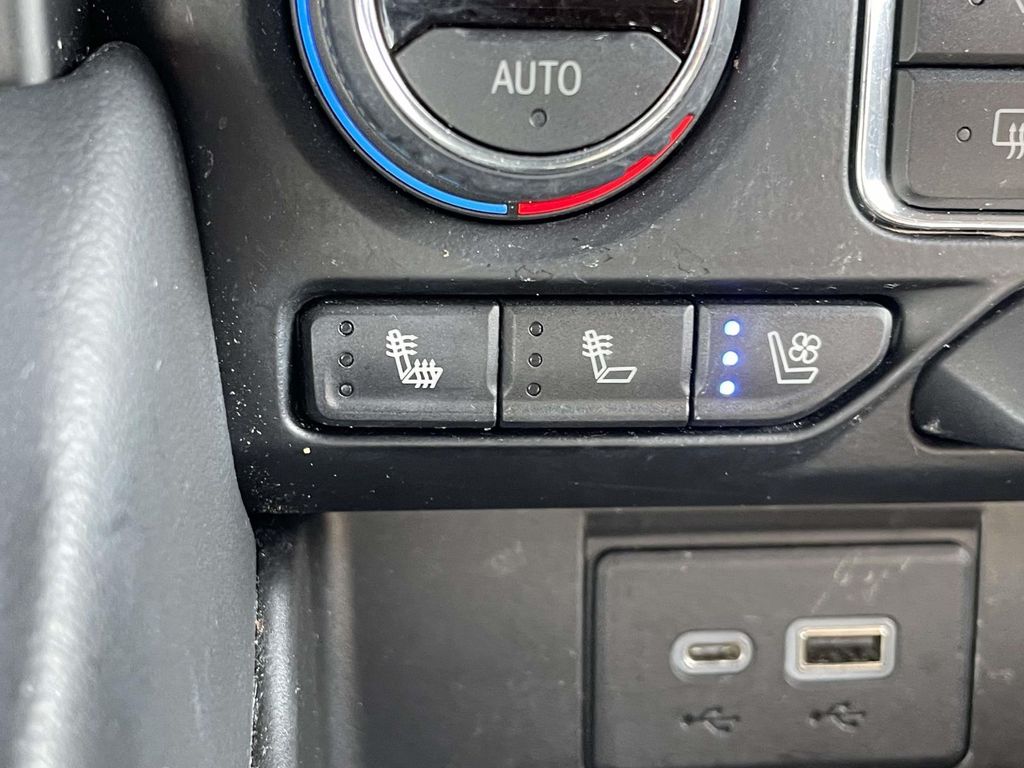 Used 2021 Chevrolet Suburban SUV