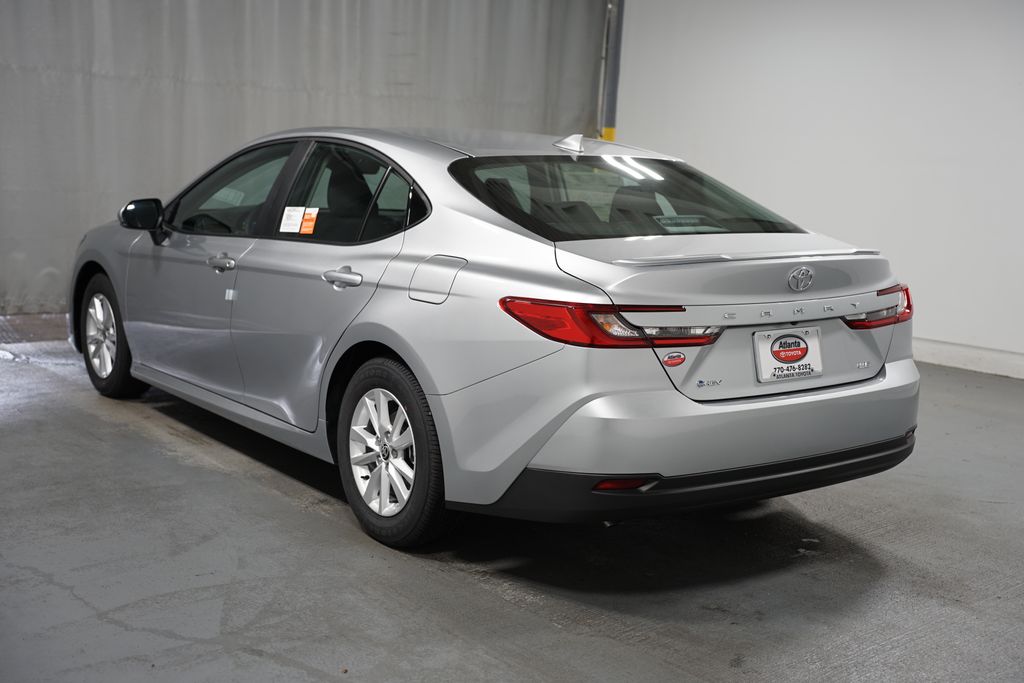 2025 Toyota Camry LE 6