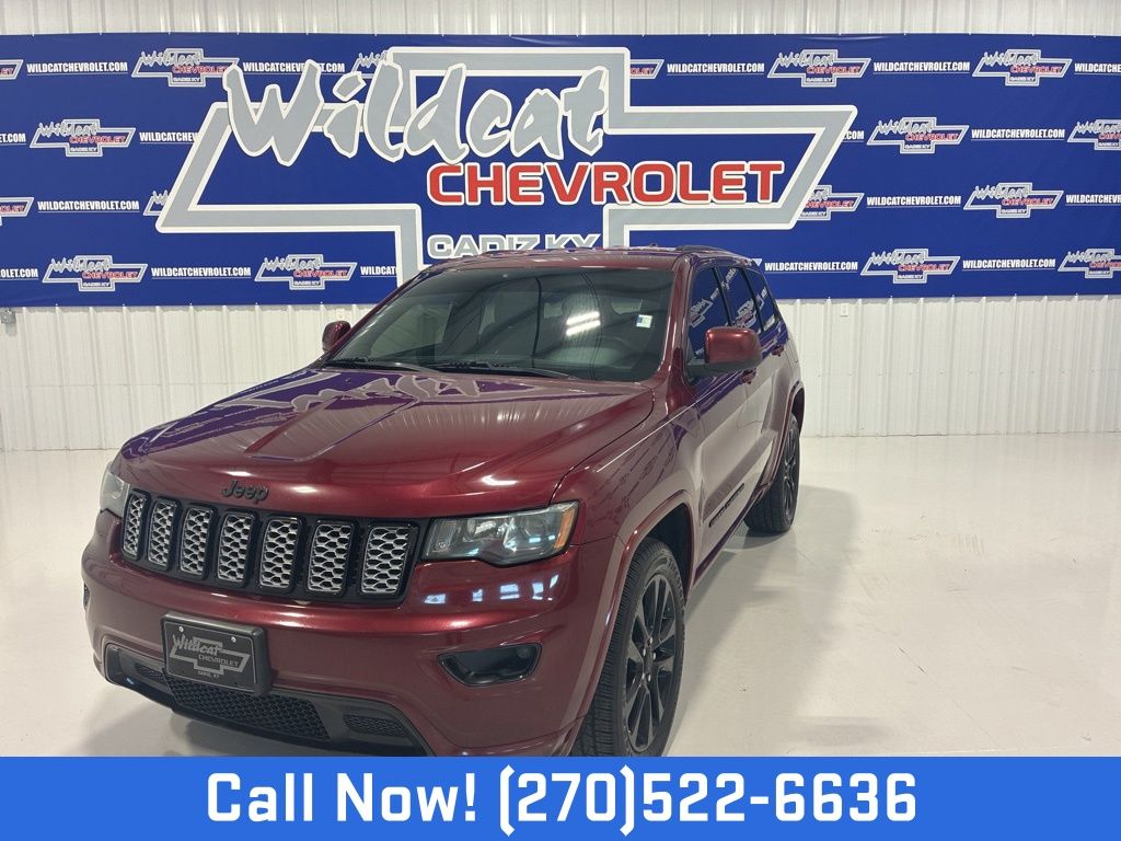 Velvet Red Pearlcoat 2018 Jeep Grand Cherokee Altitude 4WD SUV / Crossover Four-Wheel Drive 8-Speed Automatic