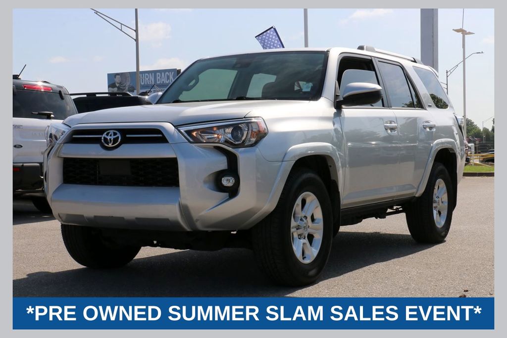 2024 Toyota 4Runner SR5 RWD