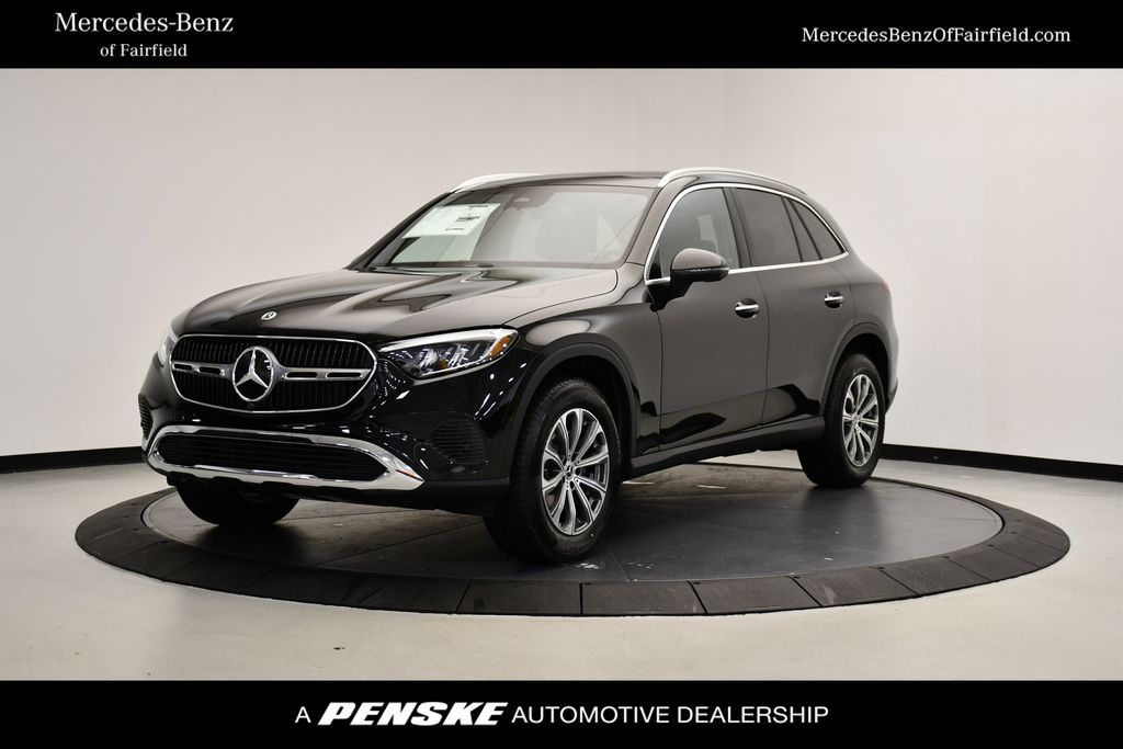 2025 Mercedes-Benz GLC 300 -
                Fairfield, CT