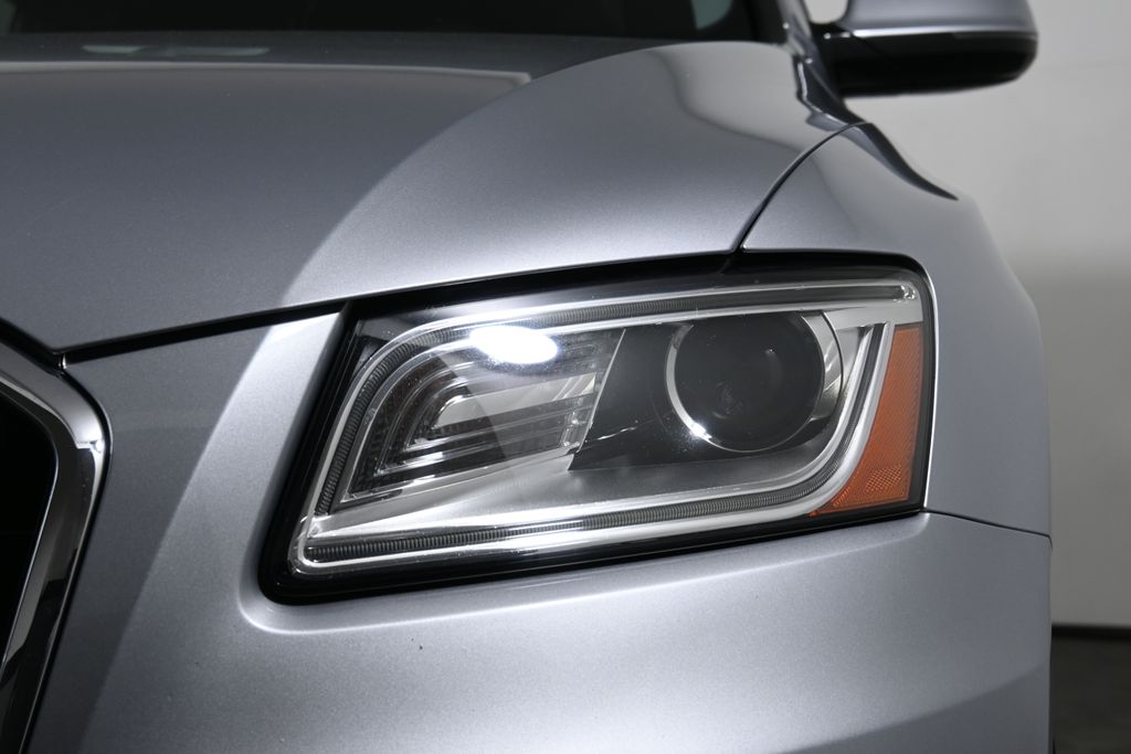 Thumbnail: 2016 Audi Q5 - 10