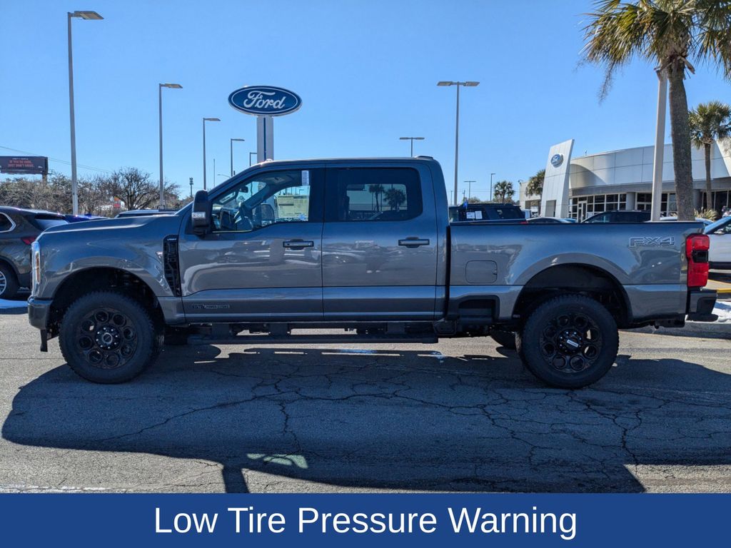 2025 Ford F-250 Super Duty Lariat