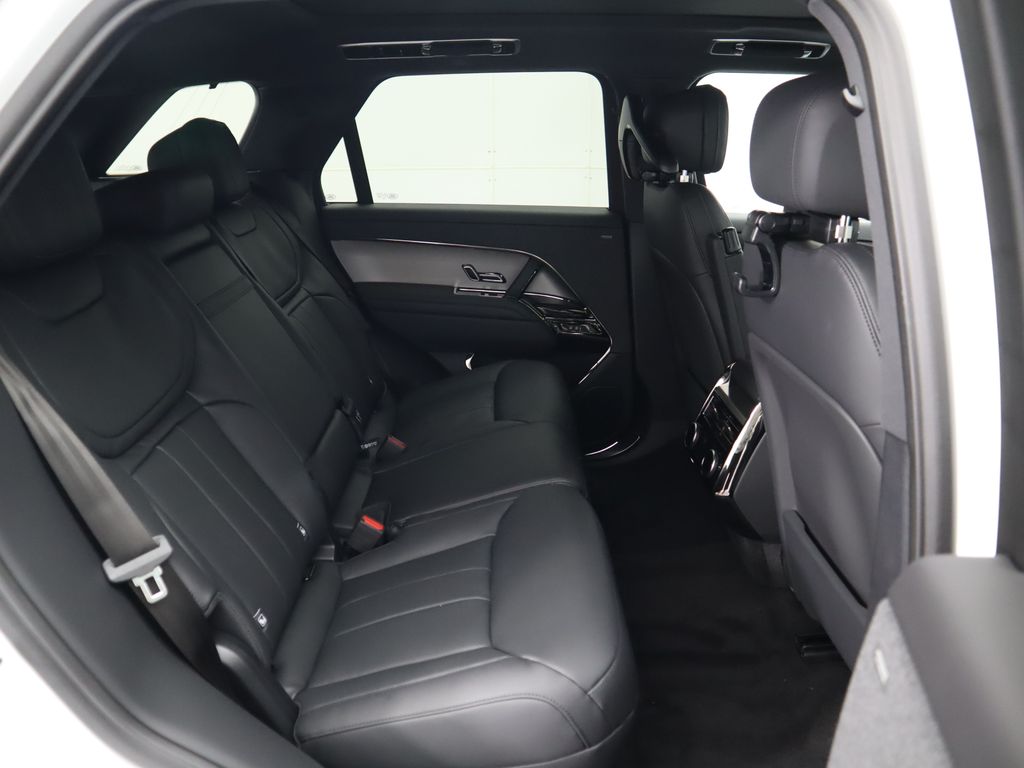 2025 Land Rover Range Rover Sport Dynamic 24