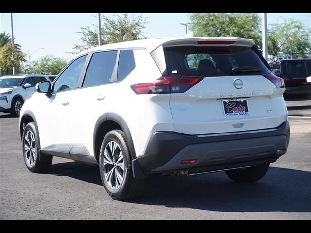 2023 Nissan Rogue SV 3