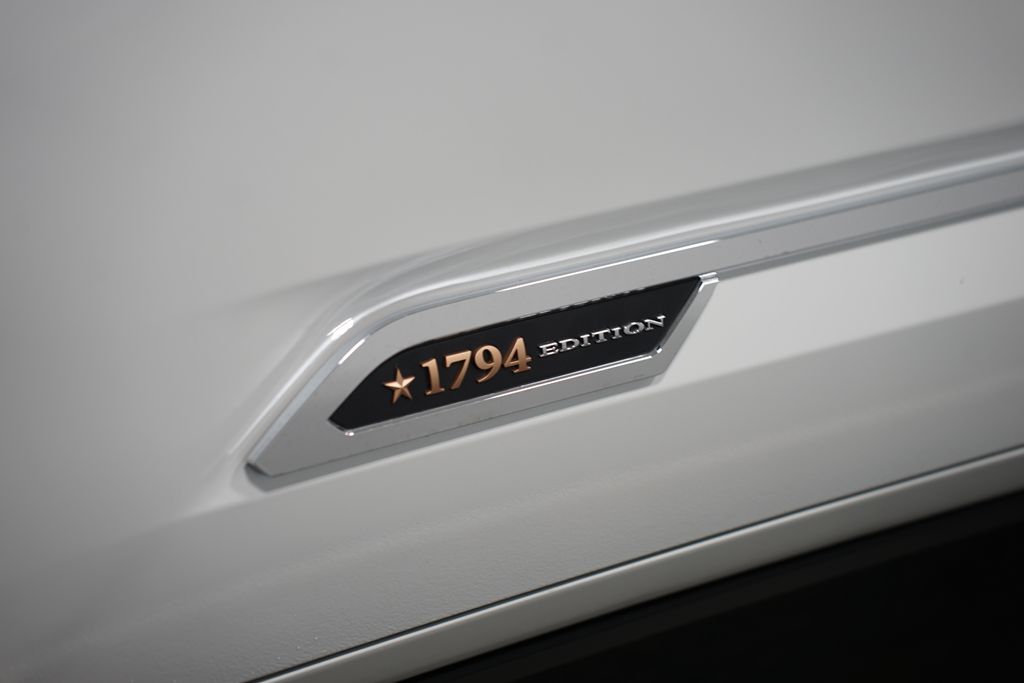 Thumbnail: 2025 Toyota Tundra - 6