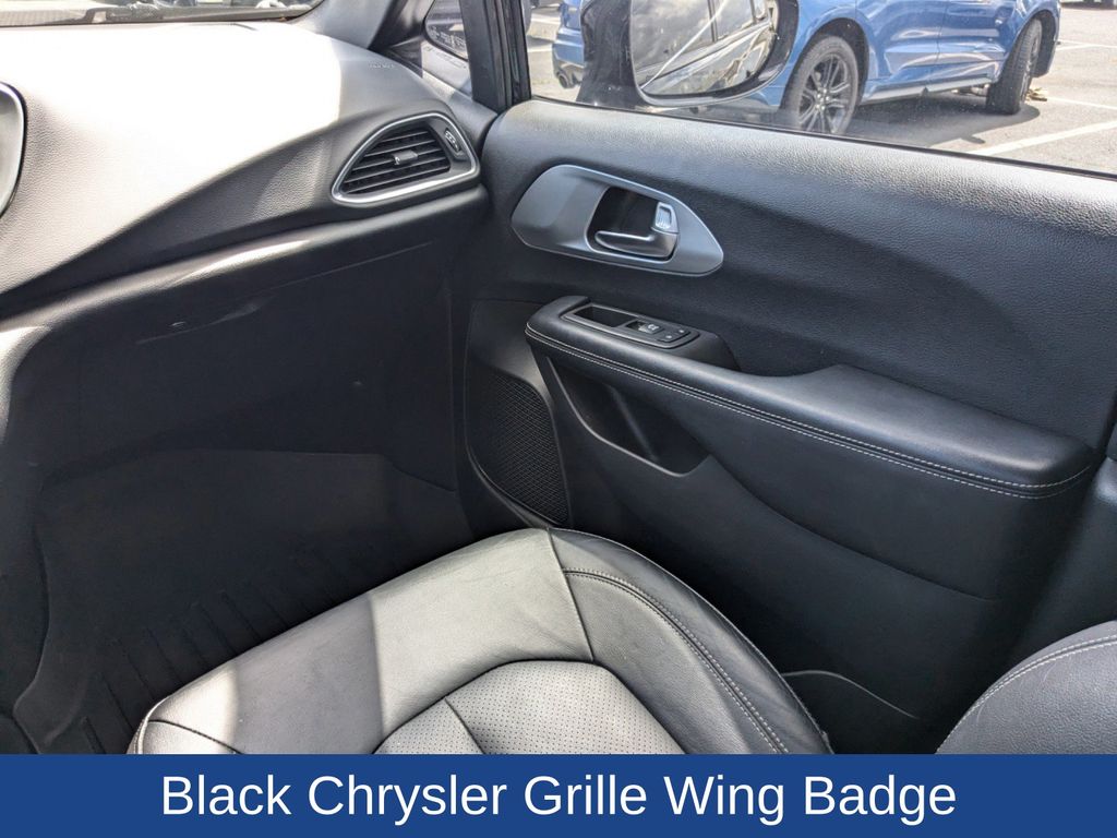 2019 Chrysler Pacifica Touring L Plus