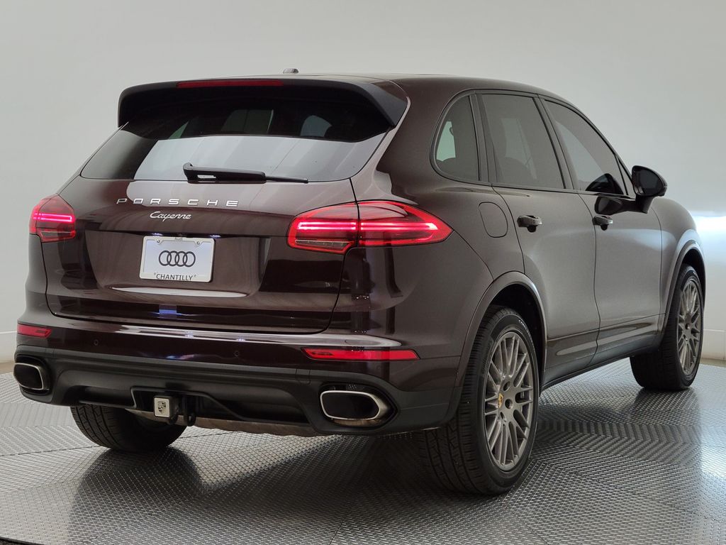 Thumbnail: 2017 Porsche Cayenne - 5