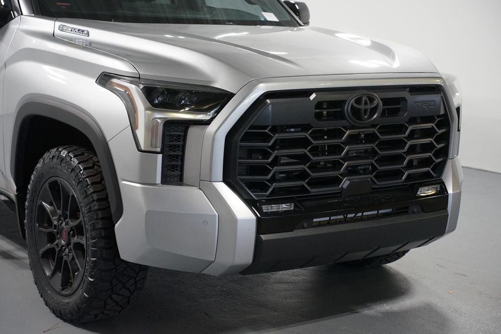 Thumbnail: 2025 Toyota Tundra - 4
