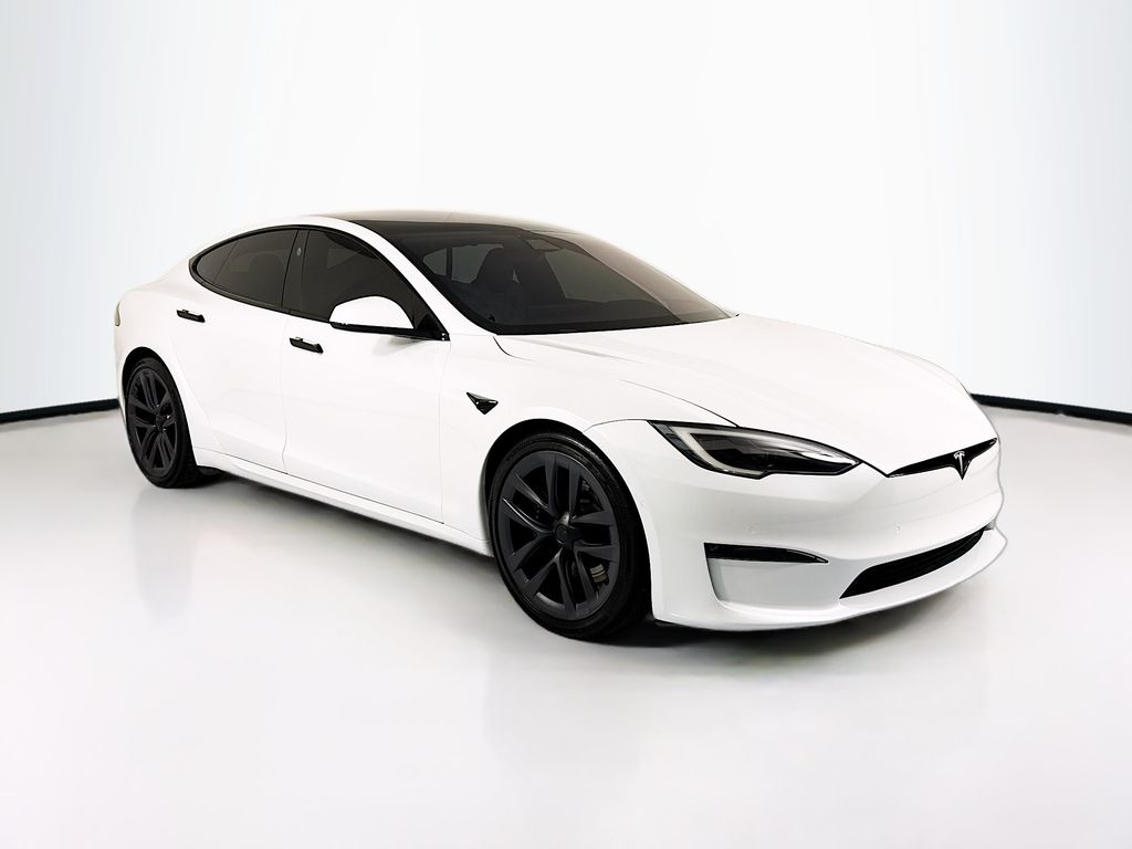 Thumbnail: 2022 Tesla Model S - 3