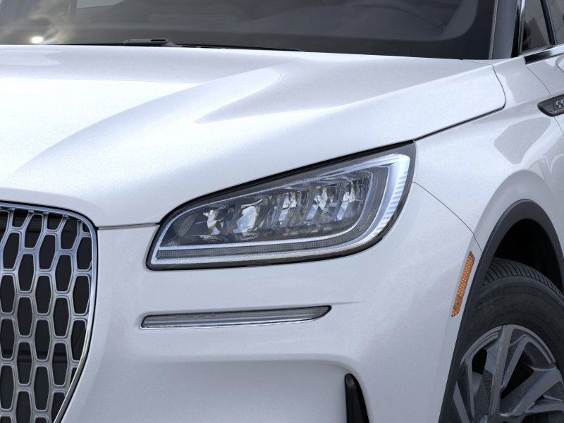 New 2026 Crystal White Lincoln Premiere image 18