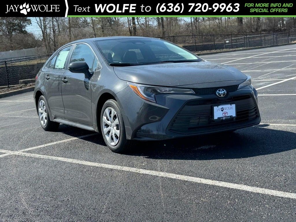 2026 Toyota Corolla LE FWD