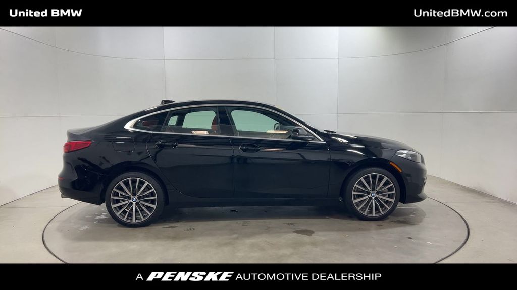 Thumbnail: 2024 BMW 2 Series - 9