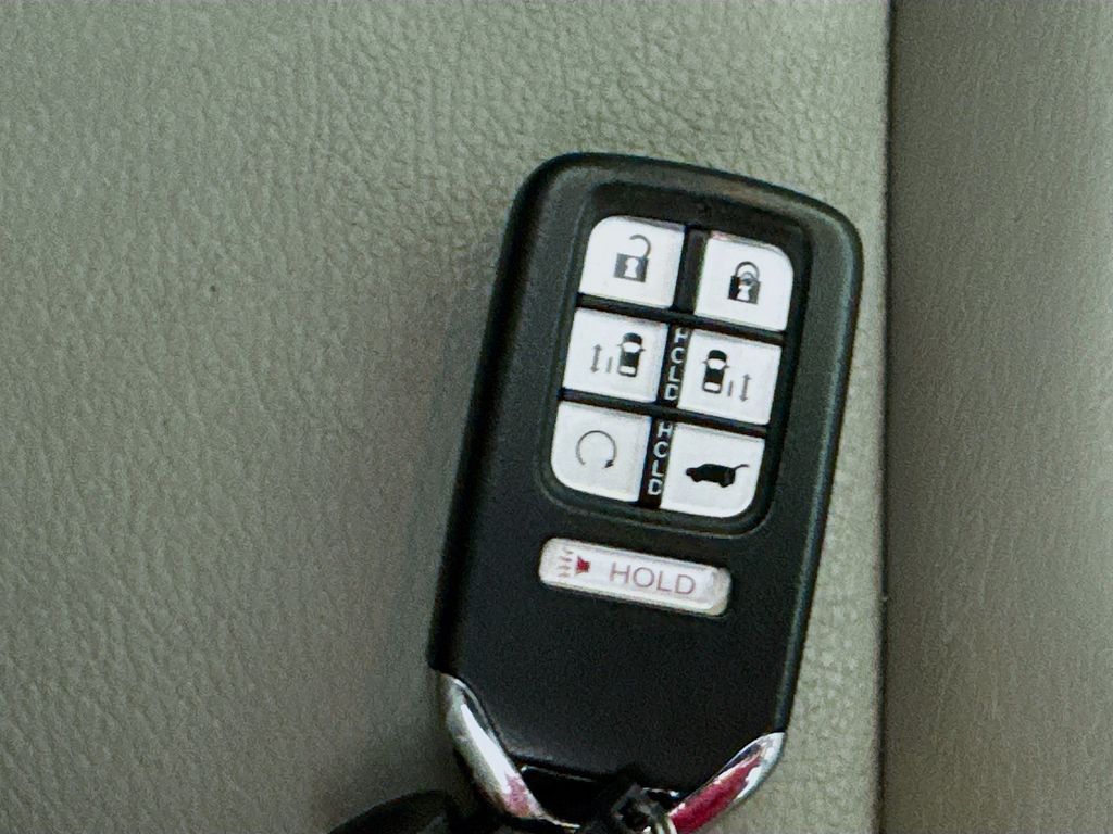 Used Car 2014 Honda Odyssey  Ex-l For Sale Under $10,000 In Austin, Texas