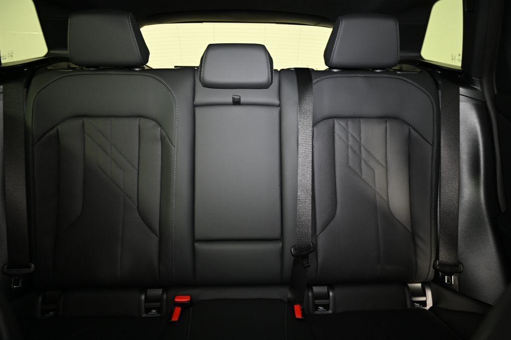 Thumbnail: 2026 BMW X3 - 25