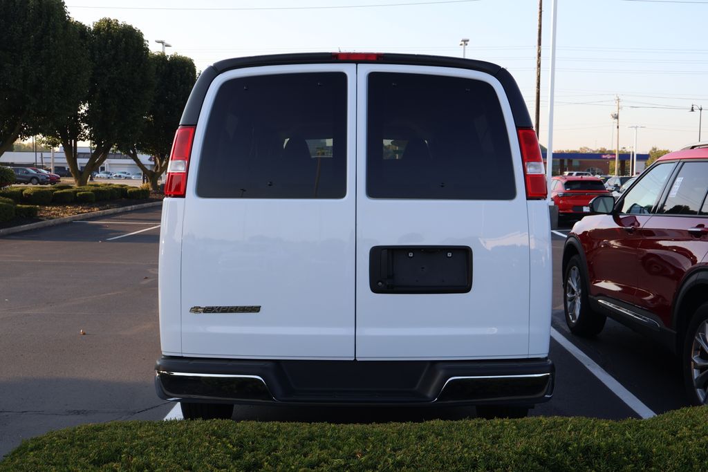 Thumbnail: 2024 Chevrolet Express - 9