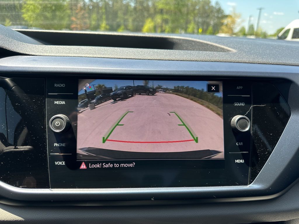 2022 Gray Volkswagen Taos 1.5T SE FWD SUV