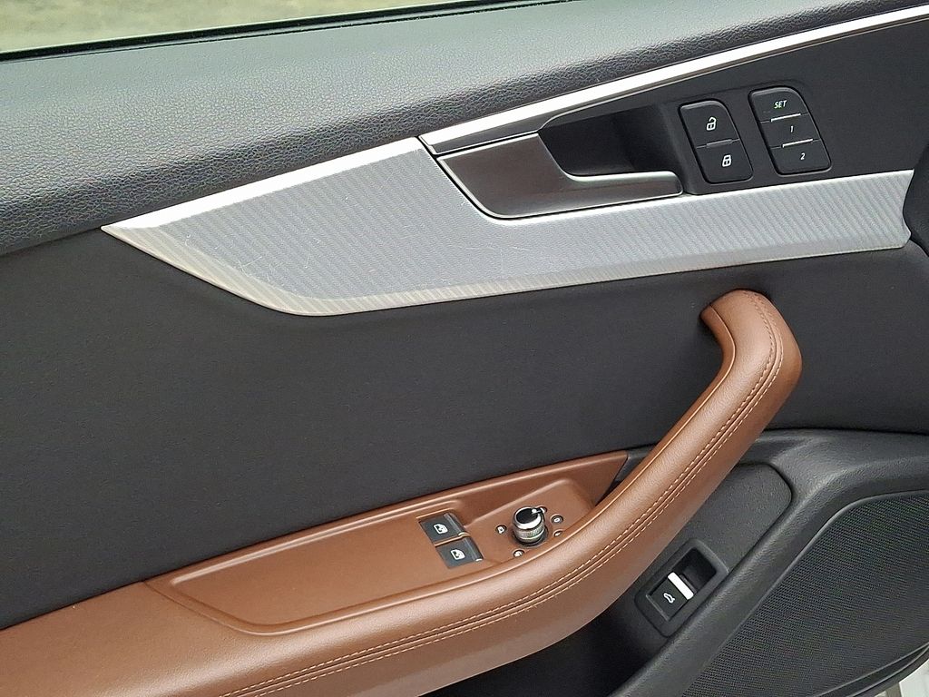 Thumbnail: 2019 Audi A5 - 10