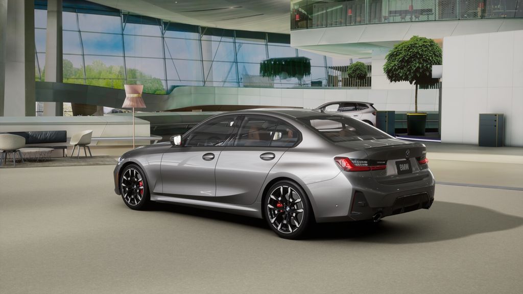 Thumbnail: 2026 BMW 3 Series - 2