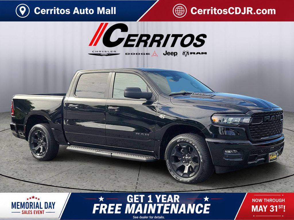 Diamond Black Crystal Pearlcoat 2026 RAM 1500 Express Crew Cab 4WD Pickup Truck Four-Wheel Drive 8-Speed Automatic