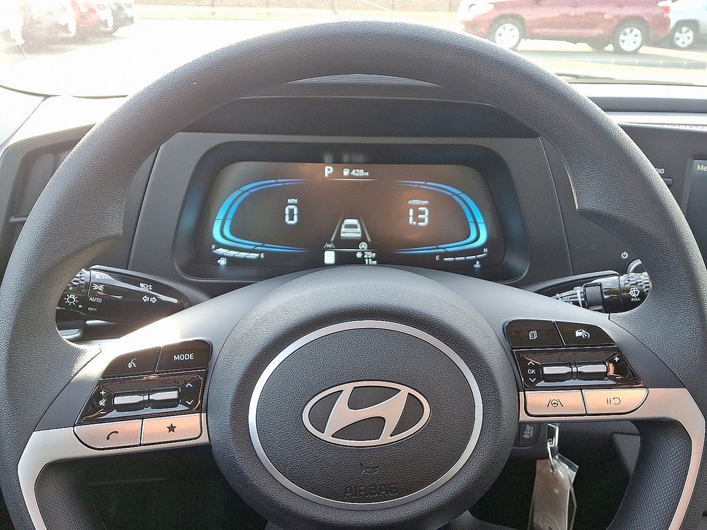 Thumbnail: 2025 Hyundai Elantra - 10