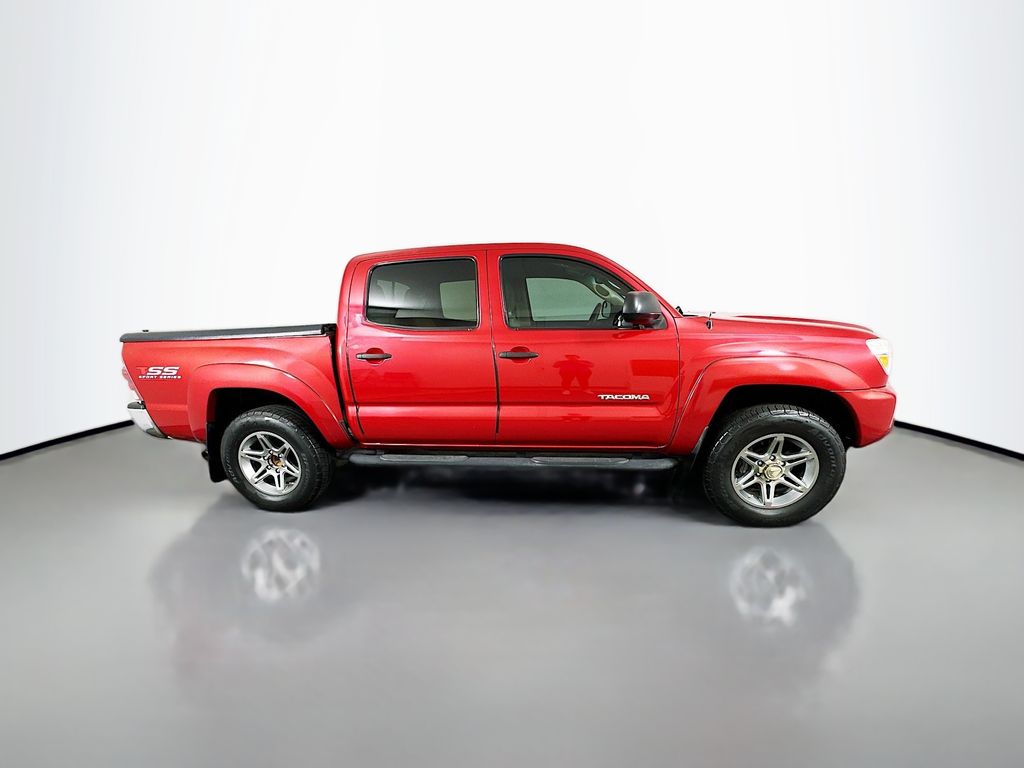 Thumbnail: 2014 Toyota Tacoma - 4