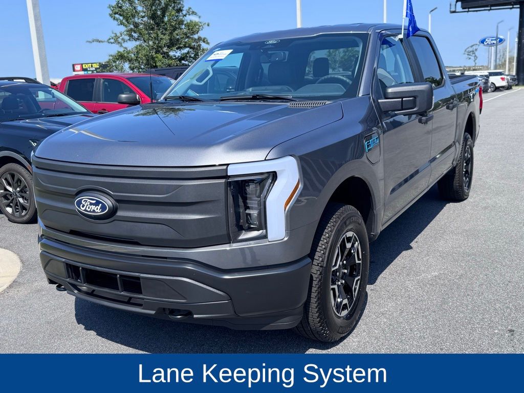 2024 Ford F-150 Lightning Pro