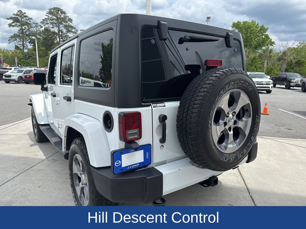 2016 Jeep Wrangler Unlimited Sahara