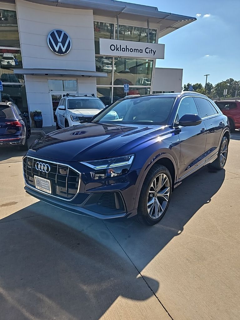 2022 Audi Q8 quattro Premium Plus 55 TFSI