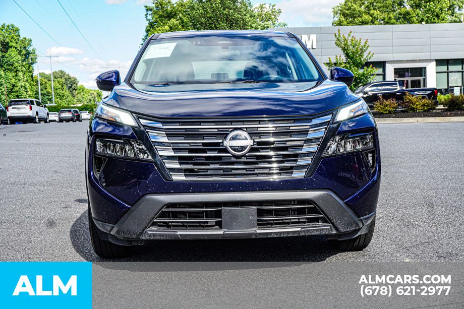 Used 2025 Blue Nissan SV image 10