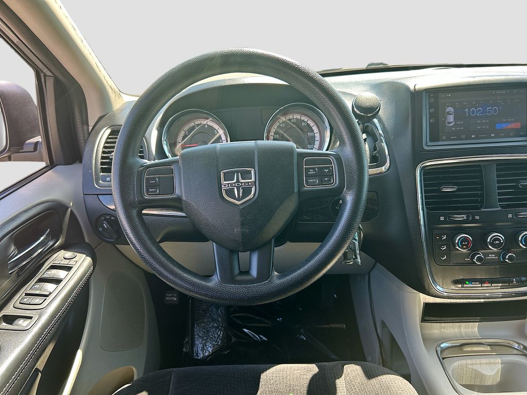 Thumbnail: 2014 Dodge Grand Caravan - 20