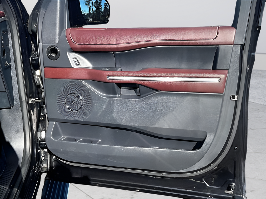 Used 2023 Ford Expedition Max Limited 4D Sport Utility