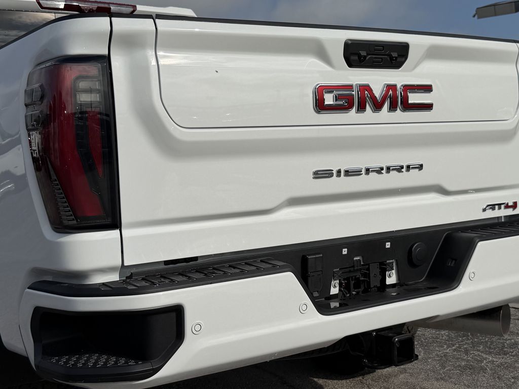 new 2026 GMC Sierra 2500HD car, priced at $80,324