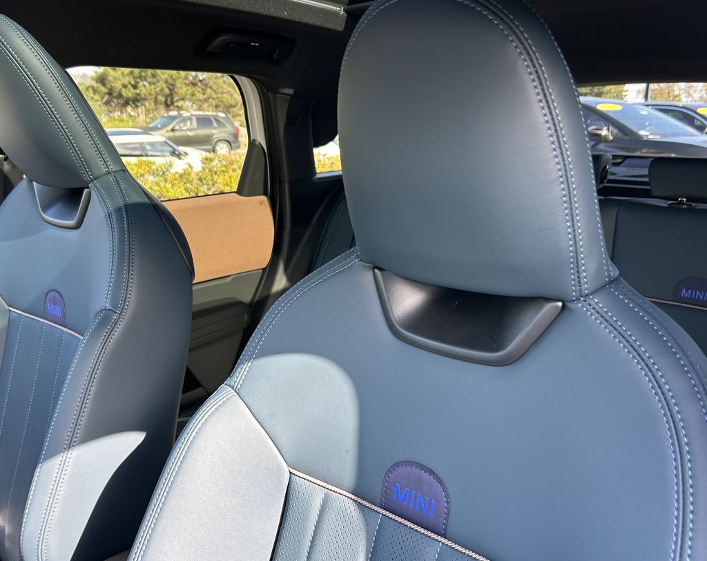 Thumbnail: 2026 MINI Cooper Countryman - 14