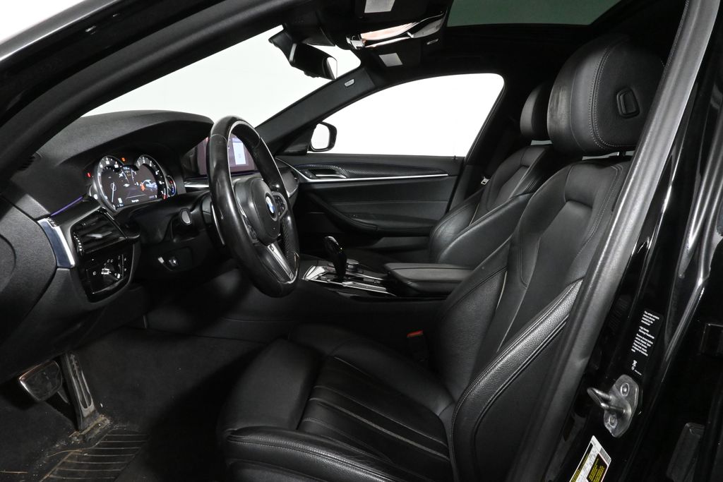 Thumbnail: 2019 BMW 5 Series - 3