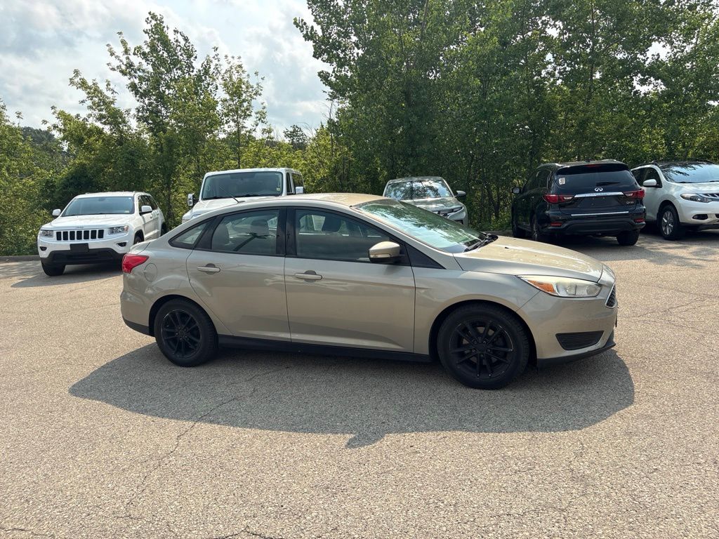 Tectonic 2015 Ford Focus Sedan Front-Wheel Drive 6-Speed Automatic