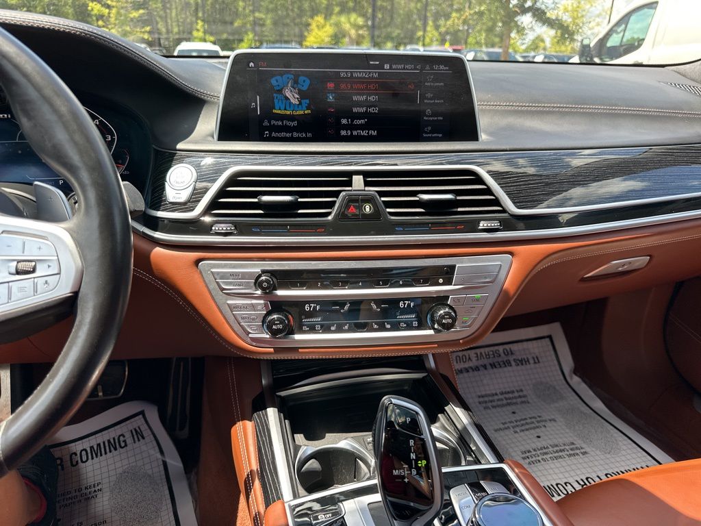 2022 Frozen Bluestone Metallic BMW 7 Series M760i AWD Sedan