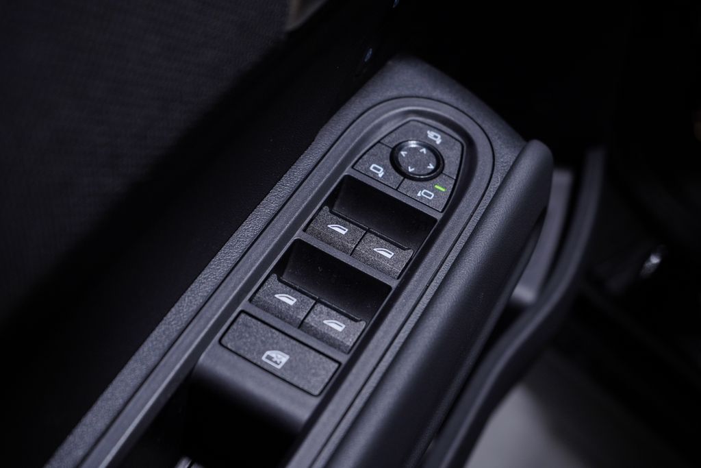 Thumbnail: 2025 MINI Cooper Countryman - 17