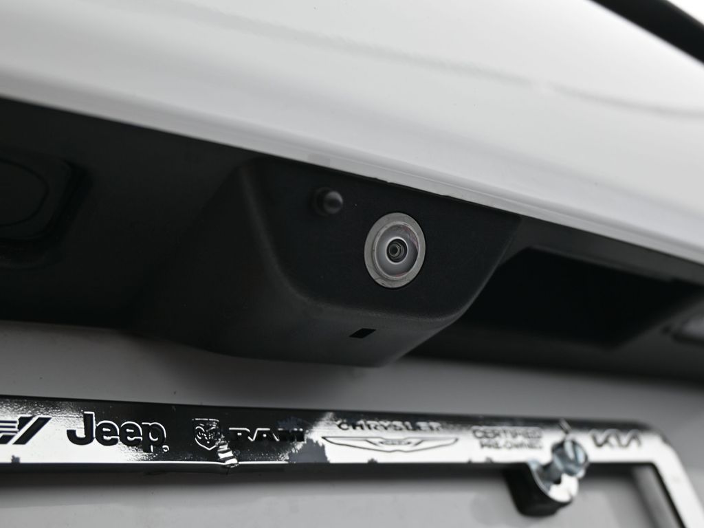 Used 2022 Bright White Clearcoat Jeep Summit image 44