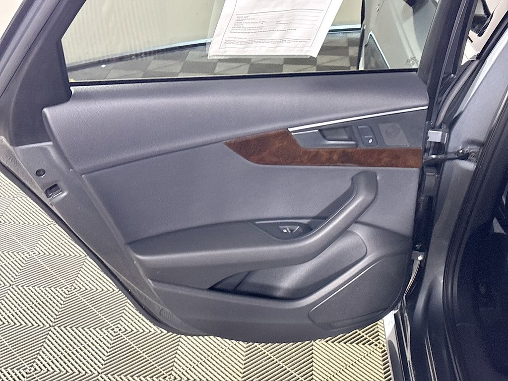 2019 Audi A4 2.0T Premium