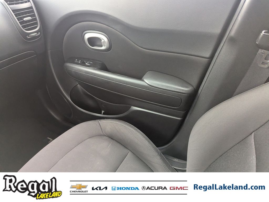 used 2017 Kia Soul car, priced at $8,994