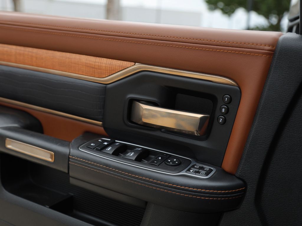 car-gallery-26