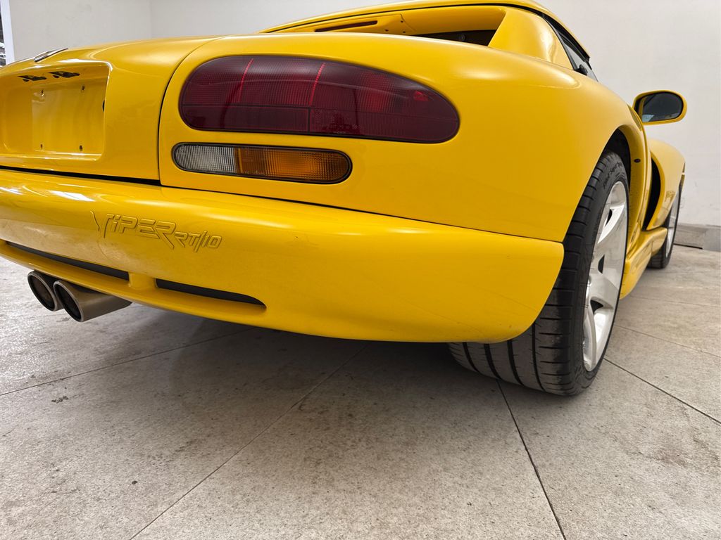 2002 Dodge Viper R/T10 - Photo 15
