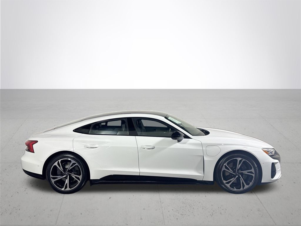 2023 Audi e-tron GT Prestige